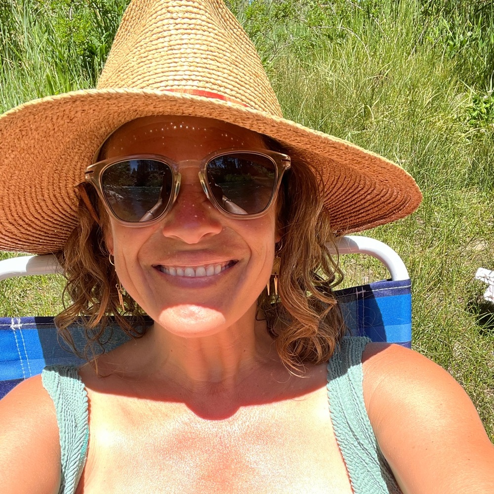 Meet your Posher, Caron